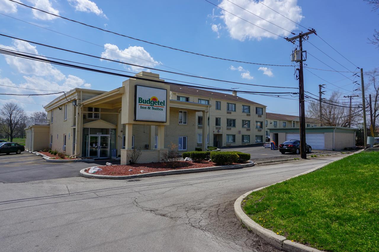 Budgetel Inn And Suites - Glen Ellyn Exterior photo